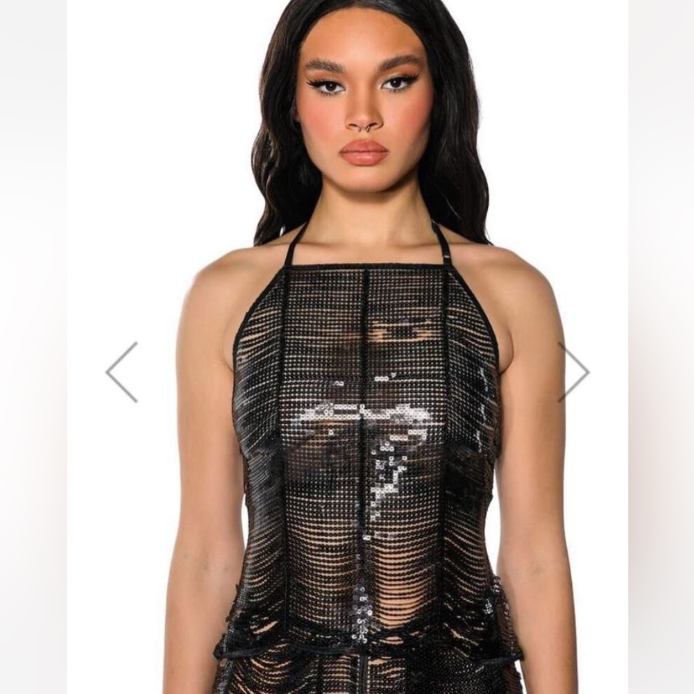 AKIRA brand new top size L